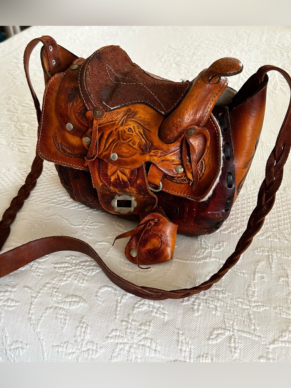 Vintage Western Saddle Horse Hand-Tooled Leather Purse